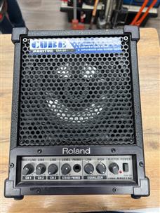 ROLAND MONITOR GUITAR AMP CM-30 3 CHANNEL 30 WATT Acceptable | Buya